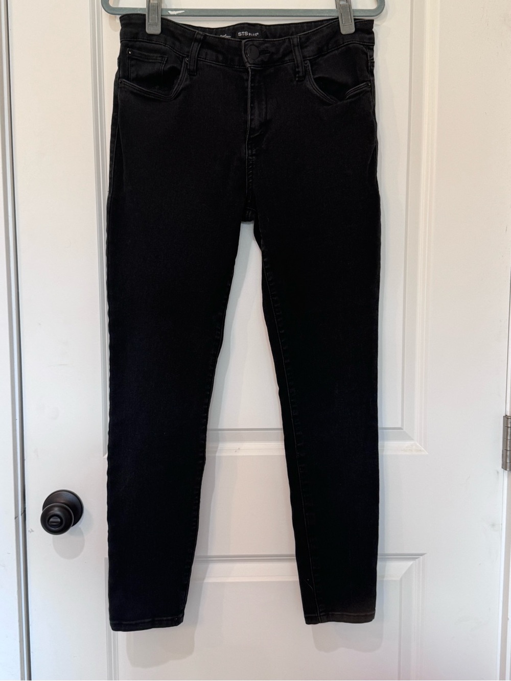 STS Blue Women's Black Skinny Jeans